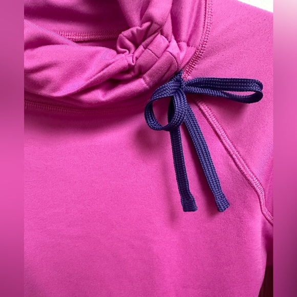 Rbx Active Women's Cowl Neck light Sweatshirt Sz S Thumb Holes Purple Pink - Picture 3 of 7